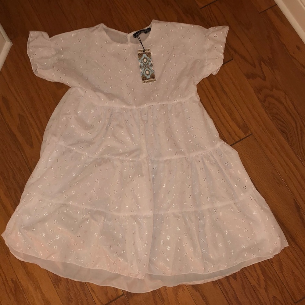 Boohoo brand new white mini dress